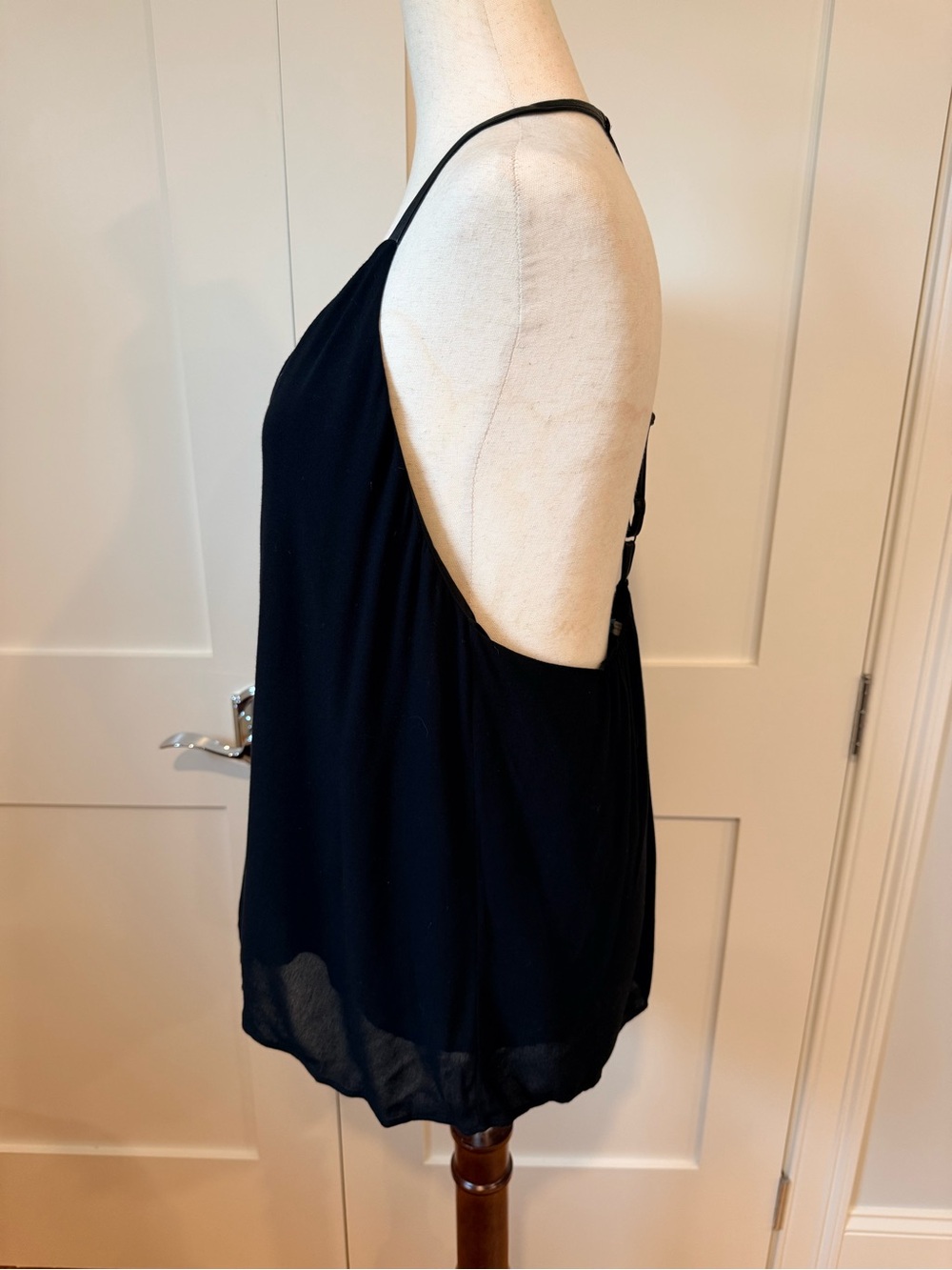 Alice + Olivia Guenda Black V-Neck Camisole with Leather Racerback straps - Picture 5 of 13